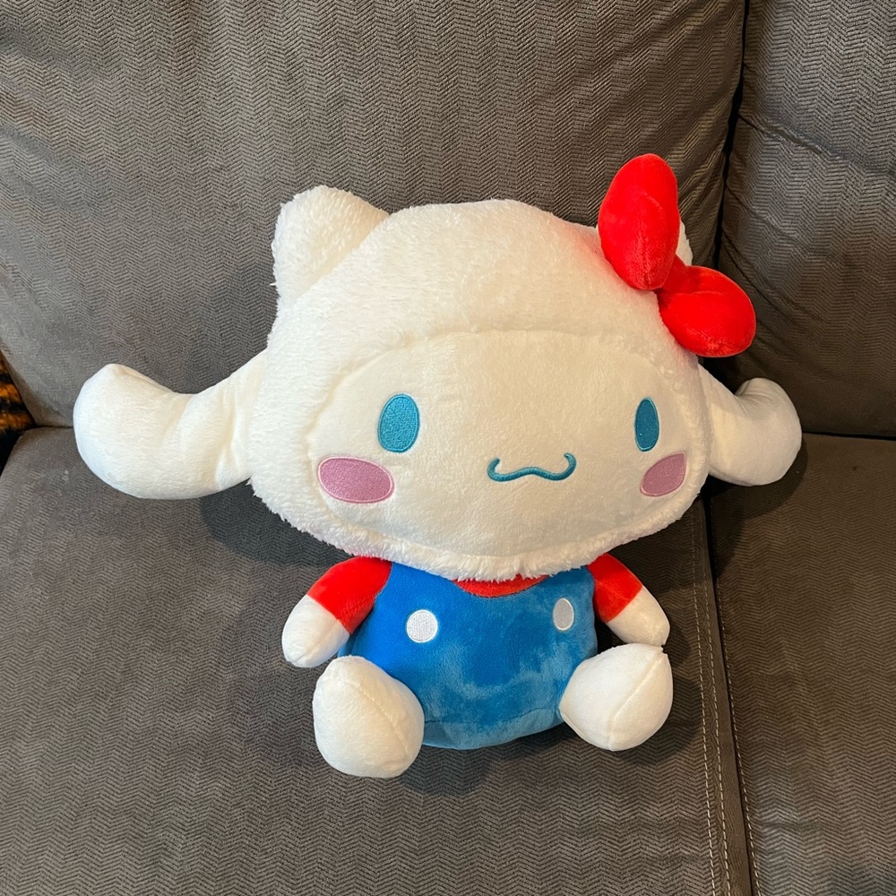 Sanrio Collab x Cinnamoroll 11.8IN Mario Costume Hello Kitty Plush Round1 (NEW!)